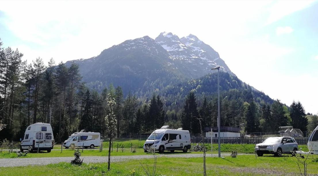 Camping Lechtal Vorderhornbach エクステリア 写真