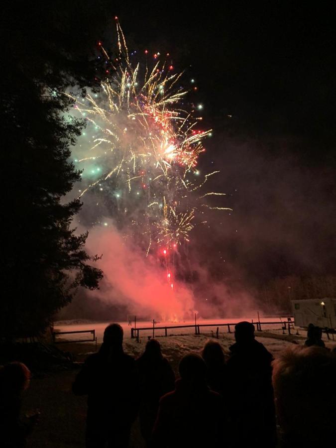 ホテル Camping Lechtal Vorderhornbach エクステリア 写真