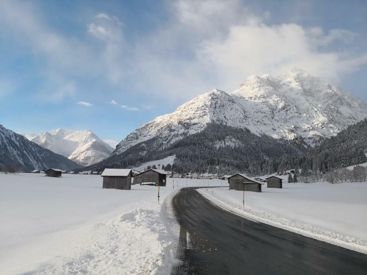 Camping Lechtal Vorderhornbach エクステリア 写真